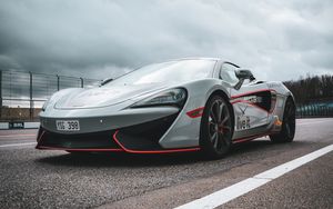 mclaren_p1_sports_car_car_168667_300x188